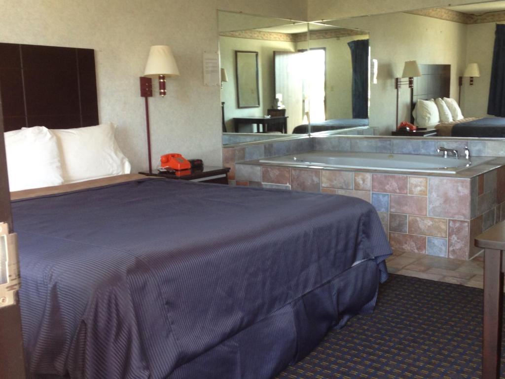 Del Amo Inn Torrance Buitenkant foto